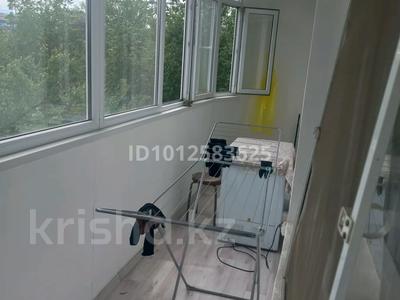 3-комнатная квартира · 95 м² · 2/9 этаж, мкр Аксай-1А, Мкр. Аксай 25 за 60 млн ₸ в Алматы, Ауэзовский р-н
