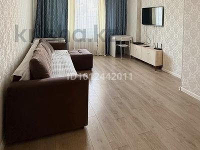 3-бөлмелі пәтер · 70 м² · 4/9 қабат, Роза Багланова 2 — Туран, бағасы: 45 млн ₸ в Астане, Нура р-н