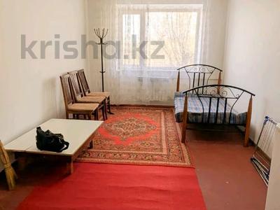 1-бөлмелі пәтер · 19 м² · 4/5 қабат, Толе би 11 — Возле ТД Доснар, бағасы: 40 000 〒 в Таразе