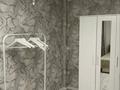 2-комнатная квартира, 45.3 м², 1/5 этаж помесячно, Проспект Назарбаева 25/1 — 45 гастроном за 180 000 〒 в Усть-Каменогорске — фото 4