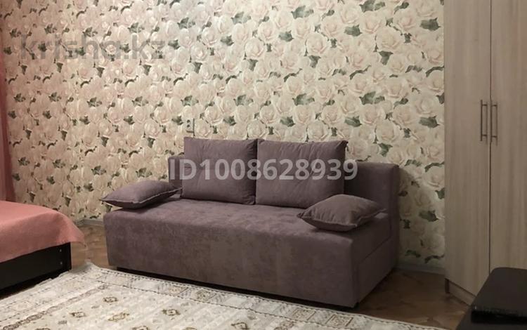 1-комнатная квартира · 36 м² · 3/9 этаж, Назарбаева 71 за 2 500 ₸ в Усть-Каменогорске, Ульбинский — фото 2