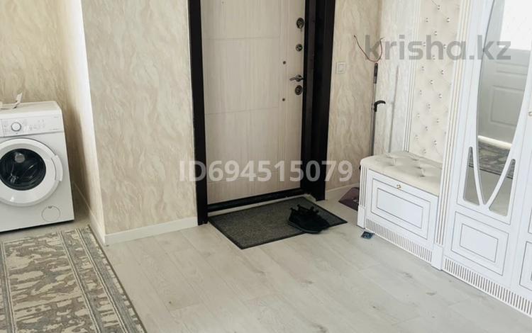 3-комнатная квартира · 84 м² · 7/12 этаж, Сзади Обл. Акимата 32 за 200 000 ₸ в Туркестане — фото 2