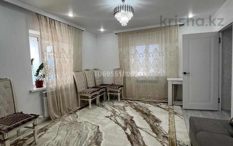 Отдельный дом · 4 комнаты · 70 м² · 5.7 сот., 3-й Западный переулок — ул. Крылова за 22 млн 〒 в Таразе — фото 2