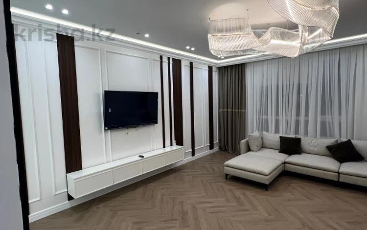 3-комнатная квартира · 109 м² · 7/9 этаж, Тайманова 42а за 800 000 ₸ в Атырау — фото 16