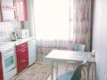 1-комнатная квартира, 60 м² по часам, Нурсултана Назарбаева за 3 000 〒 в Павлодаре — фото 2