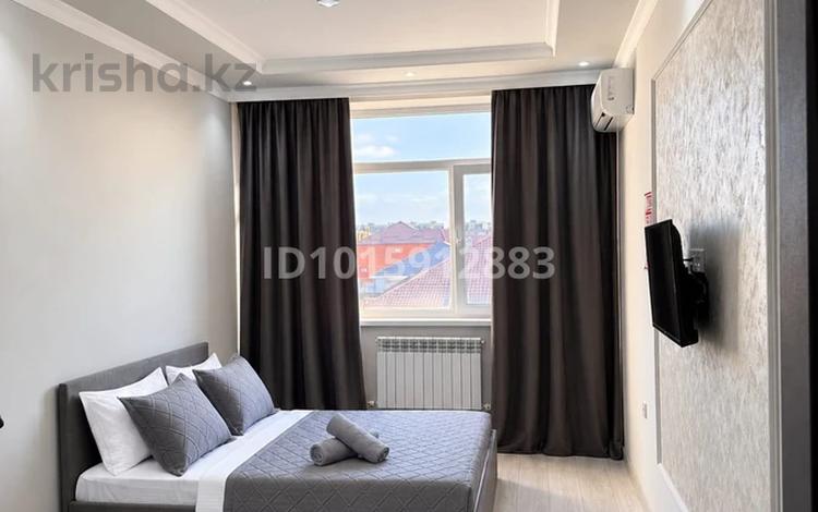1-комнатная квартира · 60 м² · 2/5 этаж, мкр Самал, Мкрн Самал 60/4 за 2 000 ₸ в Атырау — фото 2