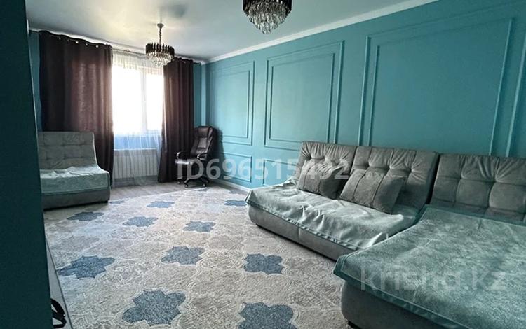 2-комнатная квартира · 60 м² · 6/10 этаж, Сейфуллина 51 за 250 000 ₸ в Алматы, Турксибский р-н — фото 2