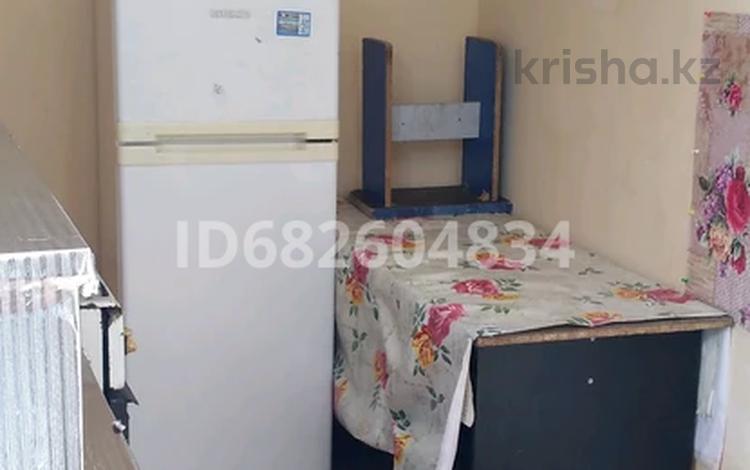 Отдельный дом · 2 комнаты · 35 м² · 10 сот., Менделеева 29 а — Иманова за 45 000 〒 в Актобе, мкр Москва — фото 2