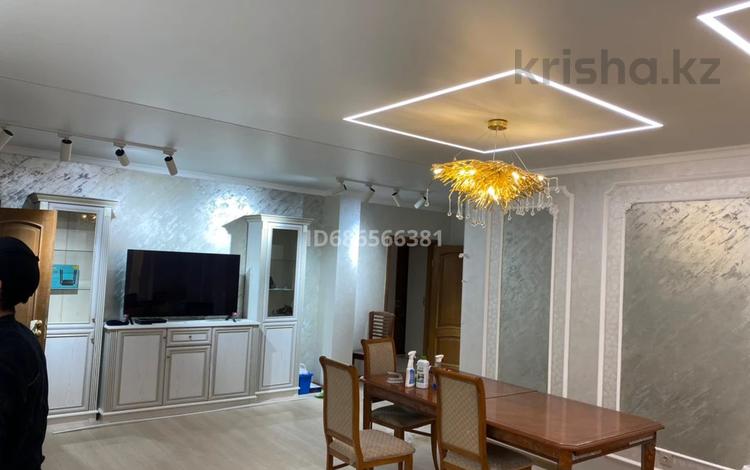 3-комнатная квартира · 107 м² · 7/9 этаж, Аскарова Асанбая 21 за 85 млн ₸ в Алматы, Бостандыкский р-н — фото 2
