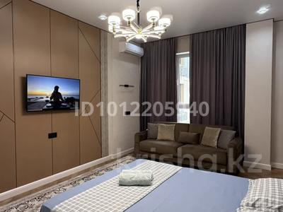 1-комнатная квартира · 45 м² · 7/9 этаж, ул. Аргынбекова 89А за 15 000 ₸ в Шымкенте, Каратауский р-н