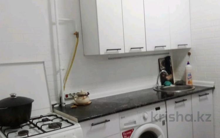 1-комнатная квартира · 37 м² · 3/5 этаж, 22-й мкр 30 за 6 000 〒 в Актау — фото 2