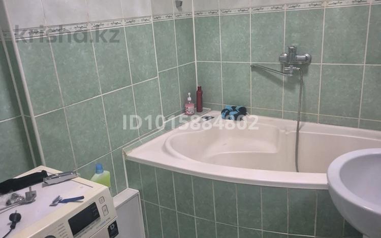 3-комнатная квартира · 69 м² · 4/5 этаж, мкр Север 64 — Со стороны Шапагата за 160 000 ₸ в Шымкенте, Аль-Фарабийский р-н — фото 2