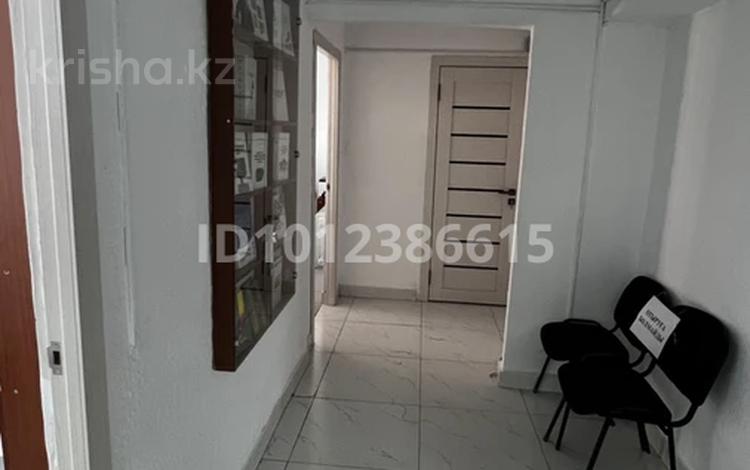 Офисы · 250 м² за 90 млн ₸ в Алматы, Алмалинский р-н — фото 2