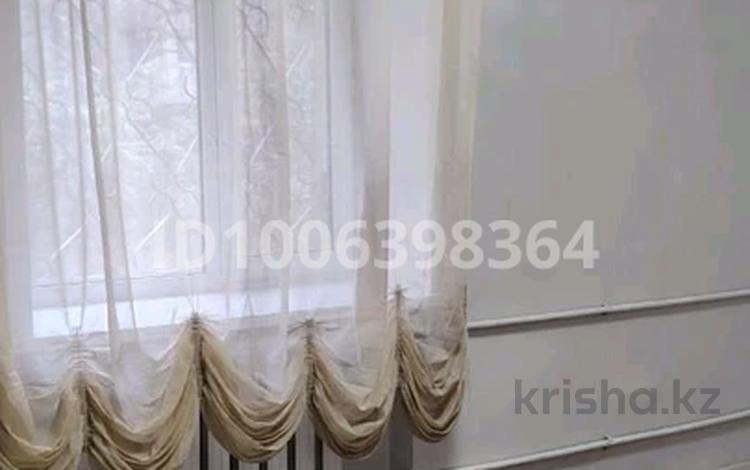 2-бөлмелі пәтер · 38.5 м² · 1/5 қабат, Тельмана 162 — Бизнес колледж, бағасы: 20 млн ₸ в Семее — фото 2
