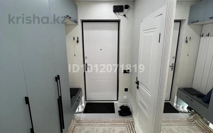 1-бөлмелі пәтер · 30 м² · 2/4 қабат, Мкр Шугыла 340/36к10, бағасы: 22.5 млн ₸ в Алматы, Наурызбайский р-н — фото 2