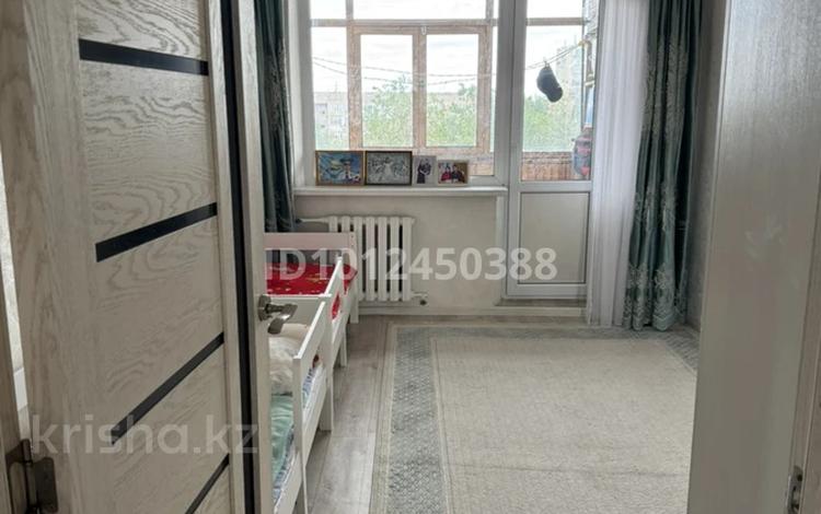2-бөлмелі пәтер · 47 м² · 4/5 қабат, проспект Мира 76 — проспект Мира, бағасы: 10.5 млн ₸ в Темиртау — фото 2
