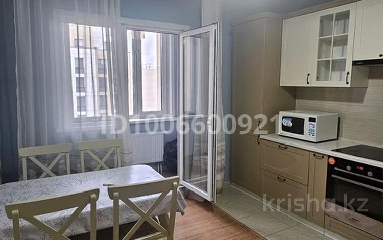 2-бөлмелі пәтер · 60 м² · 6/8 қабат, Улы Дала 56/1 — Expo, бағасы: 300 000 ₸ в Астане, Есильский р-н — фото 12