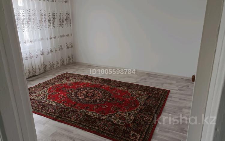2-бөлмелі пәтер · 50 м² · 4/5 қабат, мкр Шанхай — Ө.Тұрмағамбет, бағасы: 11.5 млн ₸ в Актобе — фото 2