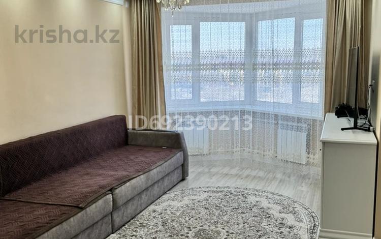 2-комнатная квартира, 50.8 м², 7 этаж, Проспект Нурсултана Назарбаева 45 за 25 млн 〒 в Караганде, Казыбек би р-н — фото 2