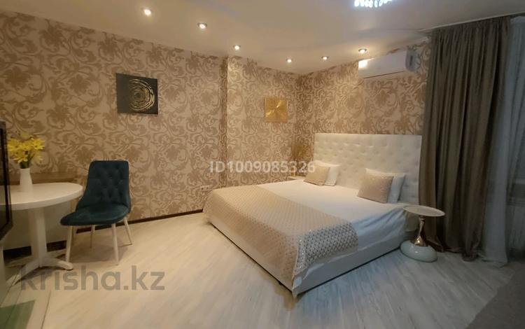 1-комнатная квартира · 40 м² · 9/14 этаж, мкр Шубар, Сарайшык 5 за 15 000 ₸ в Астане, Есильский р-н — фото 2