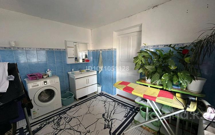 Жеке үй · 4 бөлме · 100 м² · 7 жүзд., Каблиса Жырау 46/1, бағасы: 15 млн ₸ в Балпыке Би — фото 12