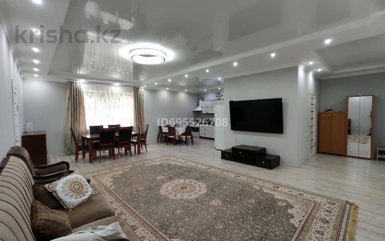 Отдельный дом · 5 комнат · 175 м² · 13.8 сот., Тороманова 3 за 83 млн ₸ в Бельбулаке (Мичурино) — фото 12