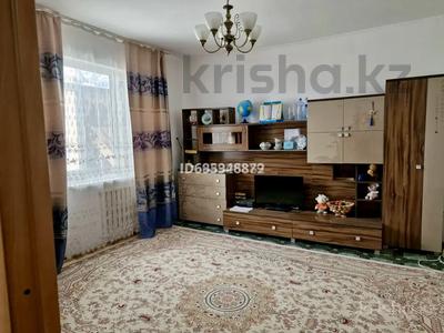 1-бөлмелі пәтер, 48 м², 2/6 қабат, мкр. Алмагуль, Алмагуль 28, бағасы: 15 млн 〒 в Атырау, мкр. Алмагуль