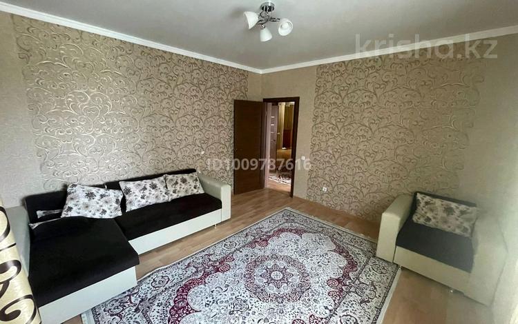 3-комнатная квартира · 82 м² · 15/22 этаж, Калибек Куанышбаев, 9/1, 9/2, 9/3 за 270 000 〒 в Астане, Сарайшык р-н — фото 2