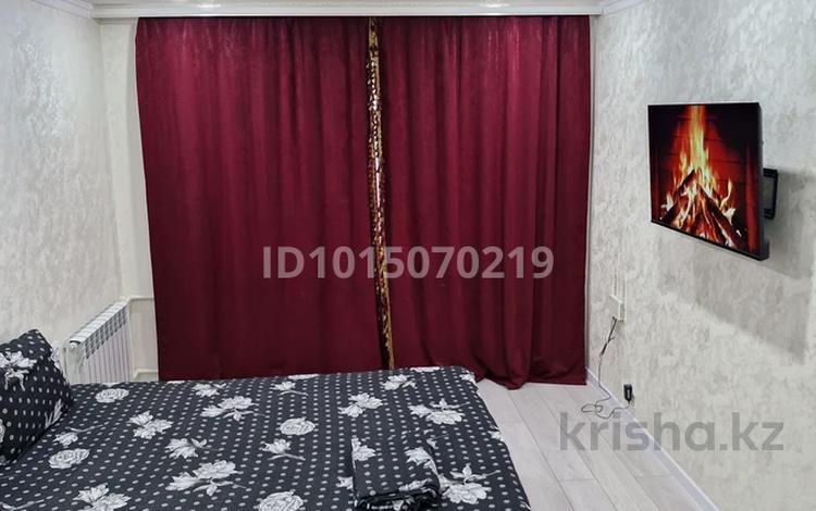 1-бөлмелі пәтер · 45 м² · 2/5 қабат, 2 ш/а. 294 — Братьев Жубановых, бағасы: 1 000 ₸ в Актобе, мкр 8 — фото 2