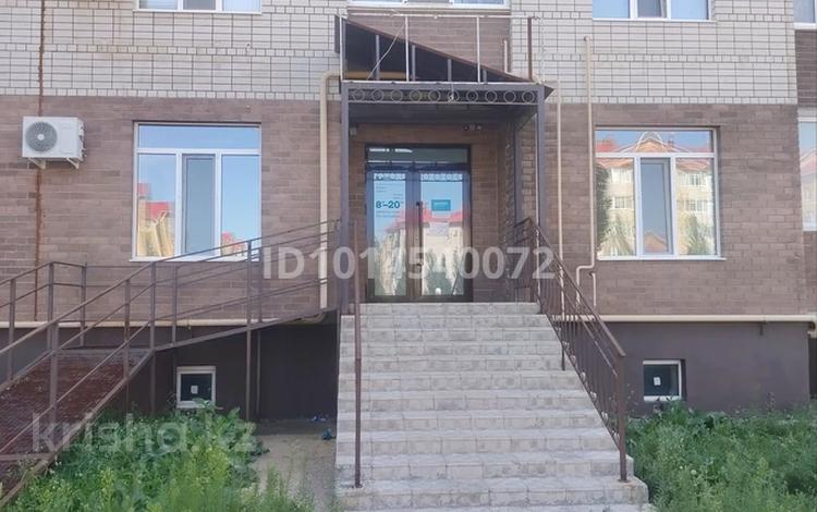Еркін, кеңселер, дүкендер мен бутиктер, сұлулық салондары, монша, қонақ үй және демалыс орындары, медорталықтар мен дәріханалар, білім орталықтары · 170 м², бағасы: 115 млн ₸ в Актобе — фото 2