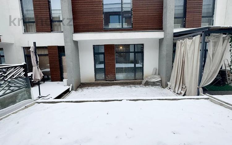 4-бөлмелі пәтер · 120 м², мкр Каргалы 404/24, бағасы: 78 млн ₸ в Алматы, Наурызбайский р-н — фото 2