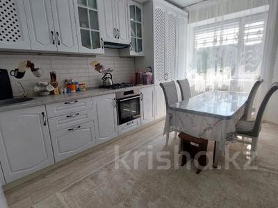 3-бөлмелі пәтер · 112 м² · 2/5 қабат, Жаңа қала, Тауелсиздик, бағасы: 41.5 млн ₸ в Актобе, Новый город