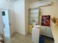 Офисы, кабинеты и рабочие места · 18 м² за 250 000 ₸ в Астане, Есильский р-н — фото 3