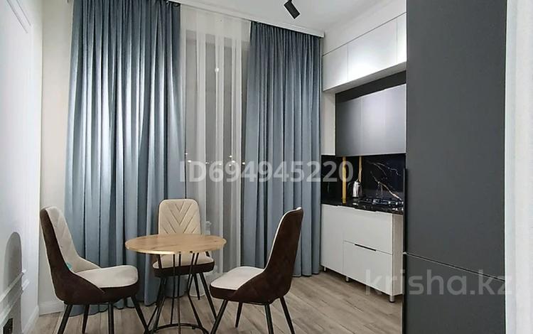 1-комнатная квартира · 40 м² · 1/1 этаж, Батырбекова 18 — КеруенСарай за 15 000 ₸ в Туркестане — фото 2