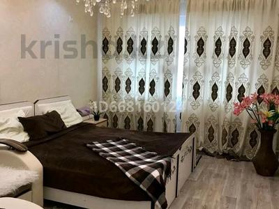 1-комнатная квартира · 50 м² · 3/4 этаж, проспект Бауыржан Момышулы — Г.Иляева за 13 000 ₸ в Шымкенте, Абайский р-н