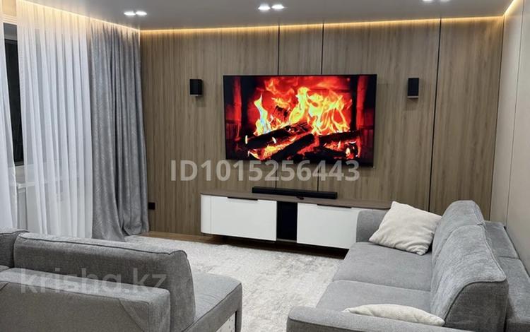 3-бөлмелі пәтер · 80 м² · 4/9 қабат, Шакарима 38Б — Дулатова, бағасы: 57 млн ₸ в Семее — фото 2