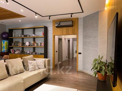 4-бөлмелі пәтер · 140 м² · 6/7 қабат, Митина 4, бағасы: 300 млн ₸ в Алматы, Медеуский р-н