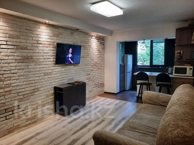 3-бөлмелі пәтер · 65 м² · 4/5 қабат, Чайковского 34 — Макатаева, бағасы: 350 000 ₸ в Алматы, Алмалинский р-н