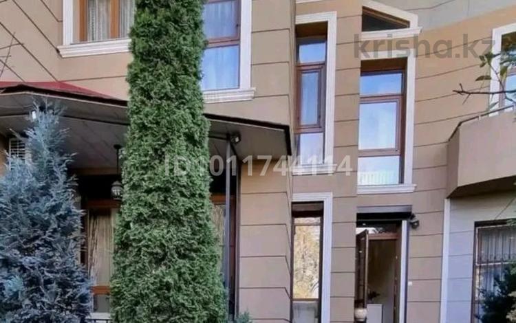 5-комнатная квартира · 321 м², Тимирязева за 270 млн ₸ в Алматы, Бостандыкский р-н — фото 2