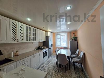 2-комнатная квартира · 74 м² · 1/5 этаж, Жукова за 23.5 млн 〒 в Петропавловске