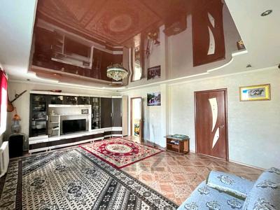 Жеке үй · 4 бөлме · 79 м² · 6 жүзд., Матросова — Район Хлебзавода, бағасы: 20 млн ₸ в Темиртау