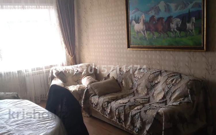 3-комнатная квартира · 70 м² · 5/9 этаж, мкр Юго-Восток, 27й микрорайон 29 — Университетская/язева за 200 000 ₸ в Караганде, Казыбек би р-н — фото 2