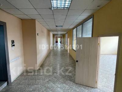 Свободное назначение, офисы, магазины и бутики, конференц-залы, кабинеты и рабочие места · 1200 м² за 4.8 млн 〒 в Костанае