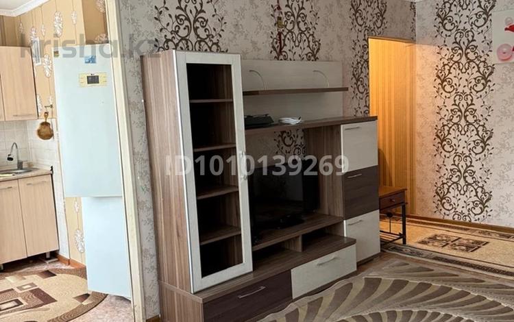 3-бөлмелі пәтер · 60 м² · 4/4 қабат, мкр 16-й военный городок, Мкр 16-й военный городок 292 — Суюнбая, бағасы: 32 млн ₸ в Алматы, Турксибский р-н — фото 2