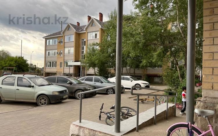 2-комнатная квартира · 67 м² · 3/3 этаж, кирпичный за 16.5 млн ₸ в Актобе, жилой массив Кирпичный — фото 8