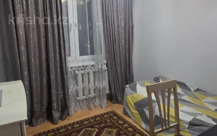 3-бөлмелі пәтер · 68 м² · 8/9 қабат, мкр Самал-2, бағасы: 68 млн ₸ в Алматы, Медеуский р-н — фото 2