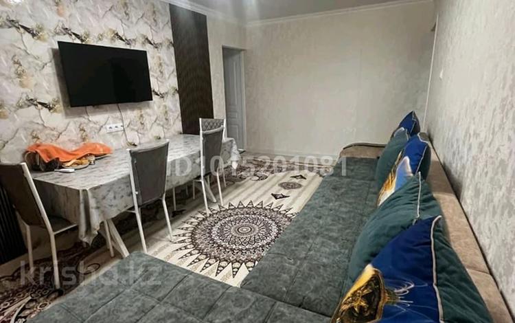 3-комнатная квартира · 60 м² · 4/5 этаж, Алий Молдагуловой за 170 000 ₸ в Шымкенте, Аль-Фарабийский р-н — фото 2