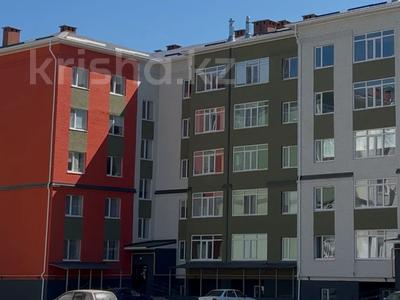 2-бөлмелі пәтер · 67 м² · 2/5 қабат, Алтын орда ш/а. 49л, бағасы: 17.7 млн ₸ в Актобе, мкр. Алтын орда