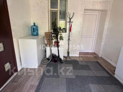 Часть дома · 6 комнат · 160 м² · 25.4 сот., Тамшалы 44 а за 25 млн ₸ в Жанаозен