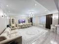 3-комнатная квартира · 107 м² · 15/18 этаж, мкр Юго-Восток, проспект Шахтеров — Детский сад "Шаңырақ", Гимназия №102, Назарбаев Интеллектуальная школа химико-биологического направления, Средняя школа №23, ТЦ "Мечта", ТЦ "Бум" за 53 млн ₸ в Караганде, Казыбек би р-н